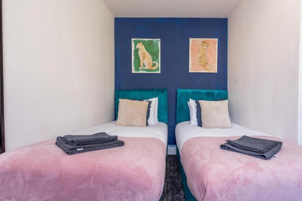 Newcastle'S Most Central Apartment - Sleeps 10 외부 사진