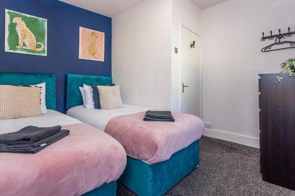 Newcastle'S Most Central Apartment - Sleeps 10 외부 사진