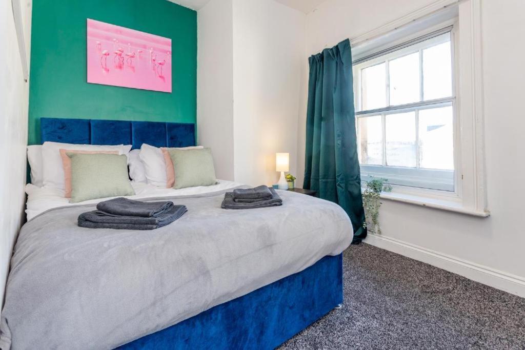 Newcastle'S Most Central Apartment - Sleeps 10 외부 사진